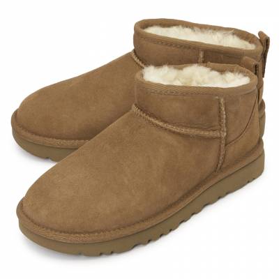 어그(UGG) 클래식 울트라 미니 여성 앵클 부츠 1116109 CHE