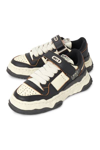 메종미하라야스히로(MAISON MIHARA YASUHIRO) 키스 오리지널 솔 스니커즈 (남여공용) A13FW702 BLK WHT