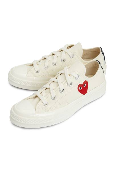 꼼데가르송(COMME DES GARCONS) 리틀하트 척 테일러 스니커즈 (남여공용) AZ K128 001 2