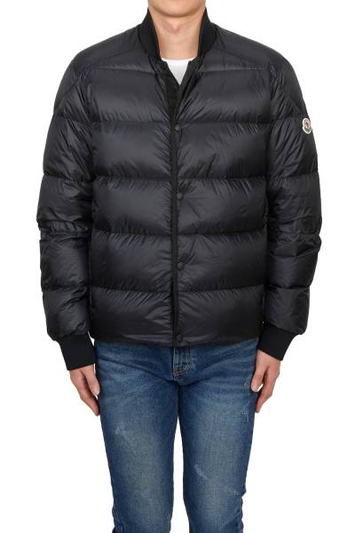 몽클레어(MONCLER) 바제나 남성 패딩 점퍼 1A00097 5967G 999