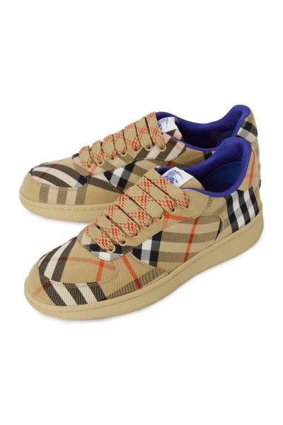 버버리(BURBERRY) 체크 남성 스니커즈 8095276