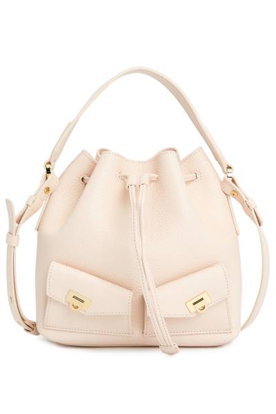 페라가모(FERRAGAMO) 허그 멀티포켓 여성 버킷백 220915 0785881