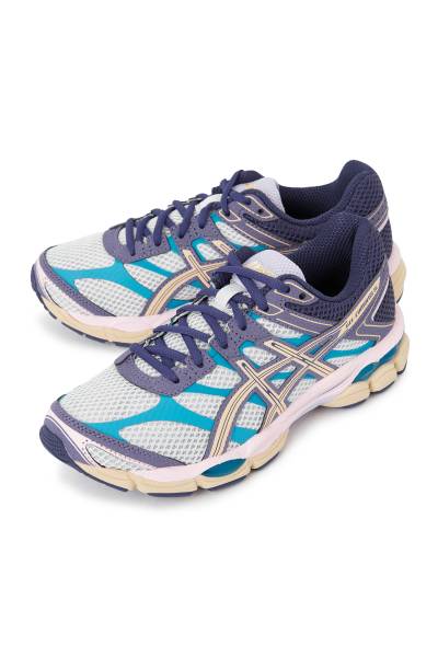 아식스(ASICS) 젤 큐뮬러스 16 스니커즈 (남여공용) 1203A763 020