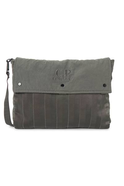씨피컴퍼니(CP COMPANY) 남성 숄더백 20CMAC052A 005349G 921