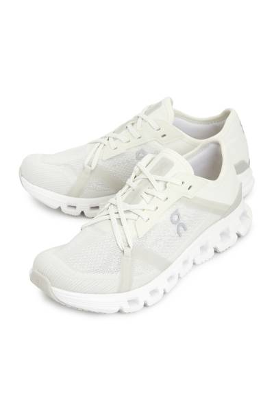 온 러닝(ON RUNNING) 클라우드 X 4 AD 여성 러닝화 3WF10172852
