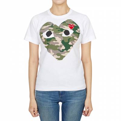 꼼데가르송(COMME DES GARCONS) 스크래치 카모플라주하트 여성 반팔티셔츠 AZ T241 051 1 SC_AZ T241 051 1_086
