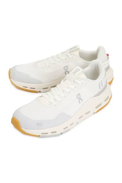 온 러닝(ON RUNNING) 클라우드노바 폼 2 남성 러닝화 3ME30150924